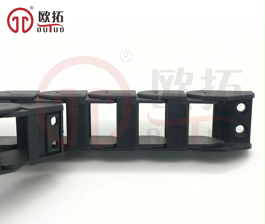 歐拓手輪廠(chǎng)家專(zhuān)業(yè)制造內(nèi)波手輪,背波紋手輪,橢圓拉手,膠木拉手,方形拉手